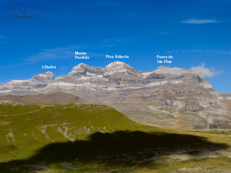 Las Tres Sorores, Pirineos de Huesca, Aragon, Parque Nacional de Ordesa y Monte Perdido