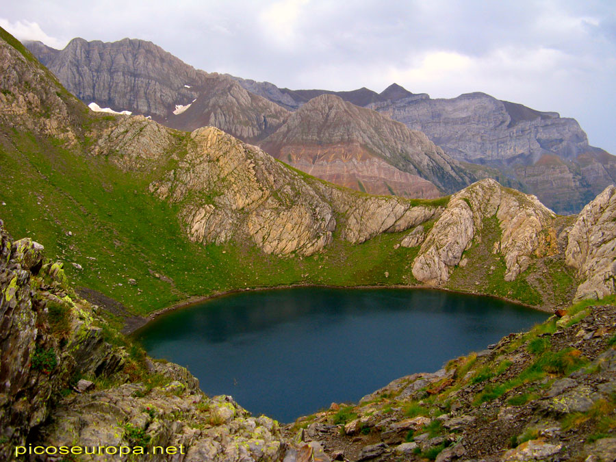 Ibon de Bernatuara, Bujaruelo, Ordesa, Pirineos de Huesca, Aragon