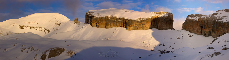 La Brecha de Rolando y el Taillon, Pirineos de Huesca, Aragon, Parque Nacional de Ordesa y Monte Perdido