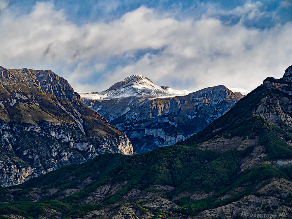 Foto: Pico Mobison, Pirineos de Huesca, Aragón, España