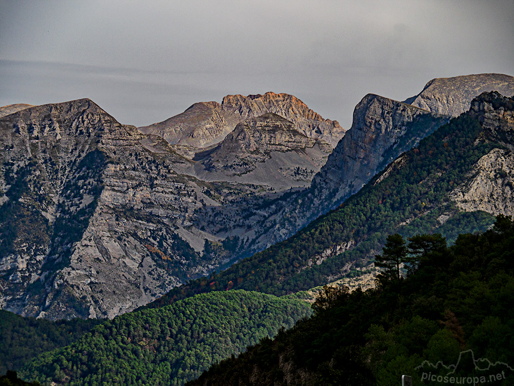 Foto: Punta Armeña, Pirineos de Huesca, Aragón, España