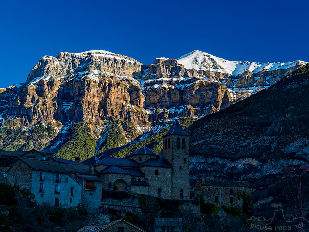 Foto: Torla, Pirineos de Huesca, Aragon, Parque Nacional de Ordesa y Monte Perdido